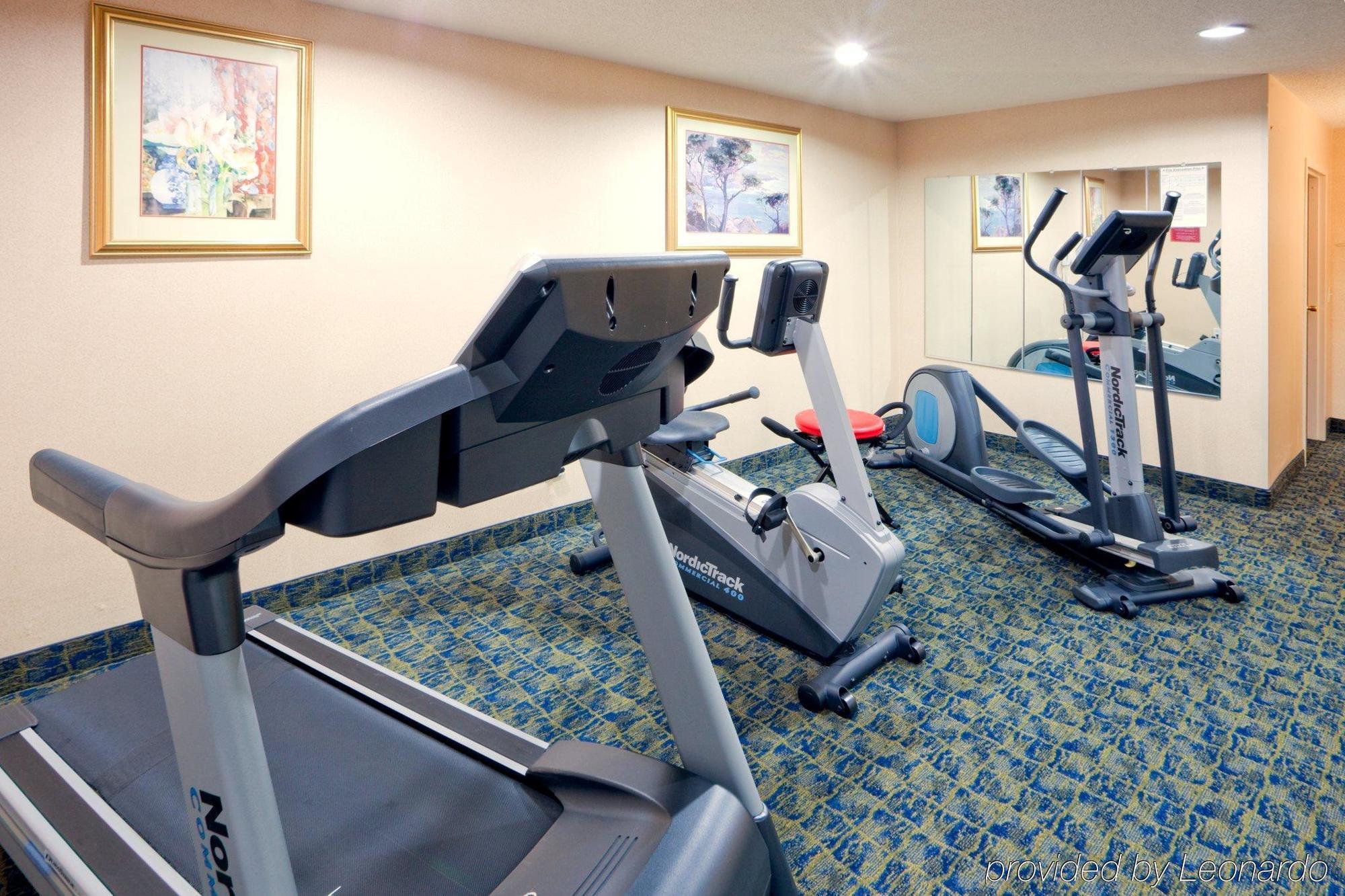 Quality Inn Spring Mills - Martinsburg North Екстериор снимка