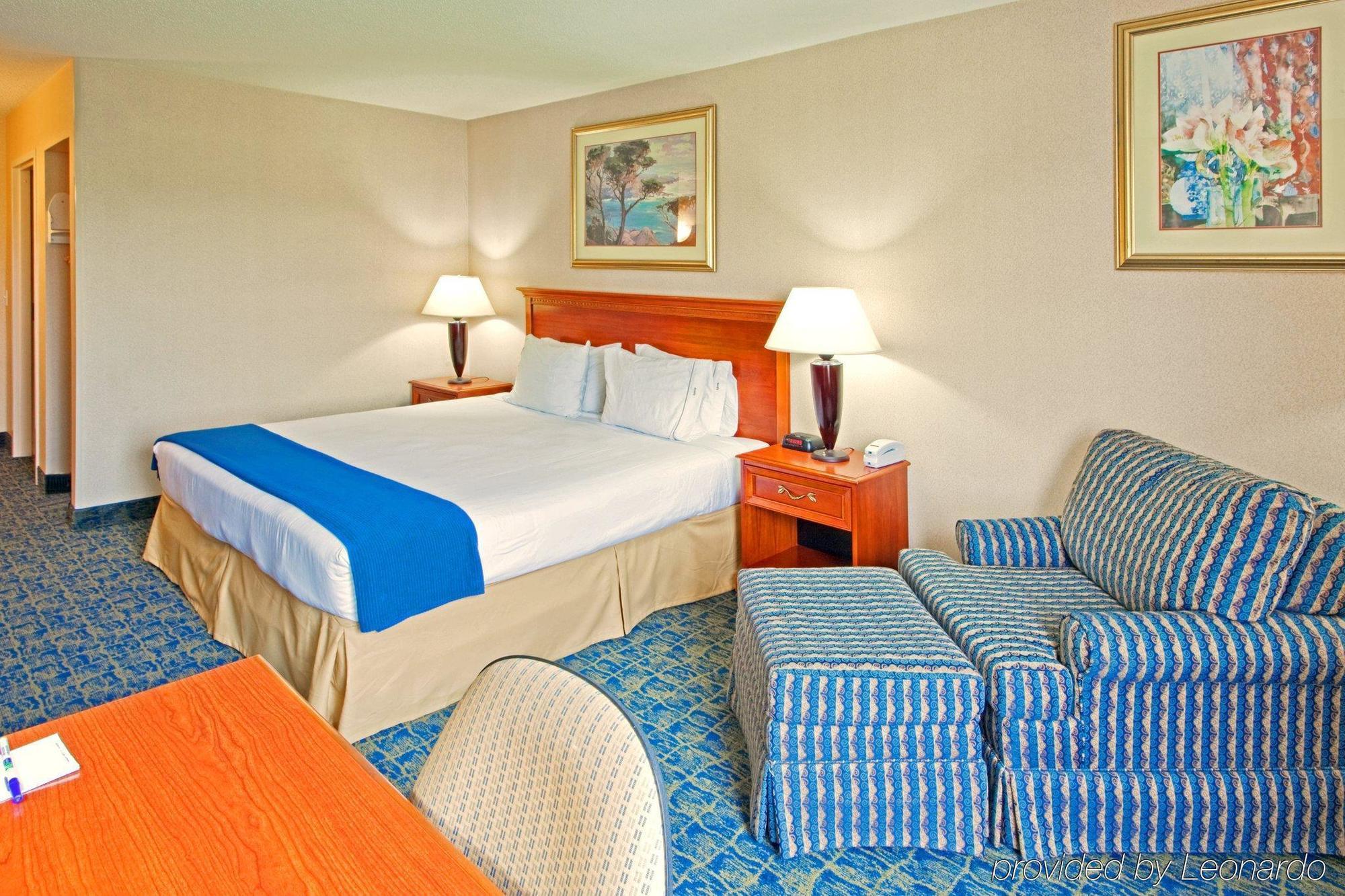 Quality Inn Spring Mills - Martinsburg North Стая снимка